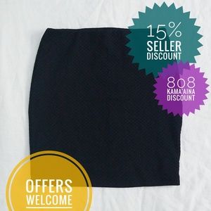 F21 Bodycon Mini Pencil Skirt (L) in Black